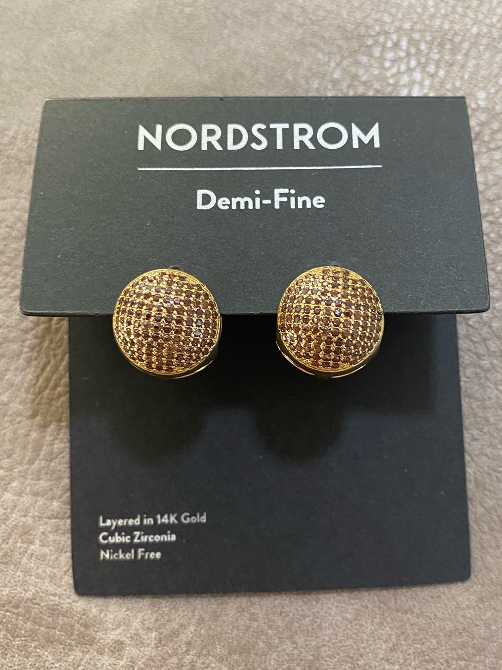 Nordstrom Round Gold Stud Pave Earrings Warm Brown-Hued Stones NWT